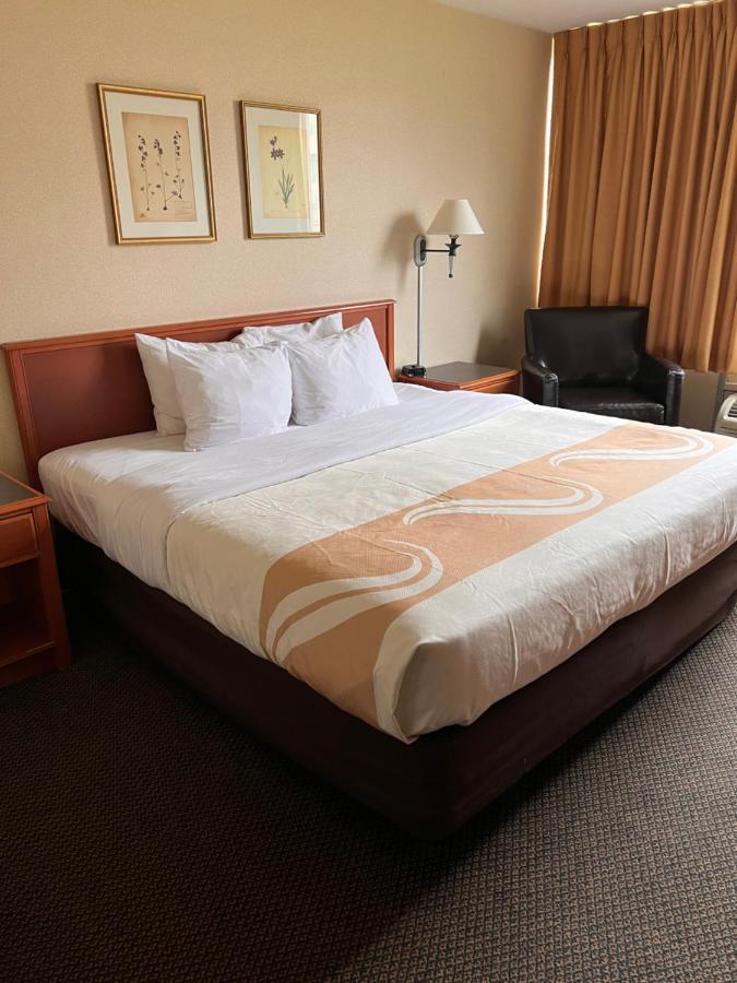 Quality Inn Hermitage Exterior photo