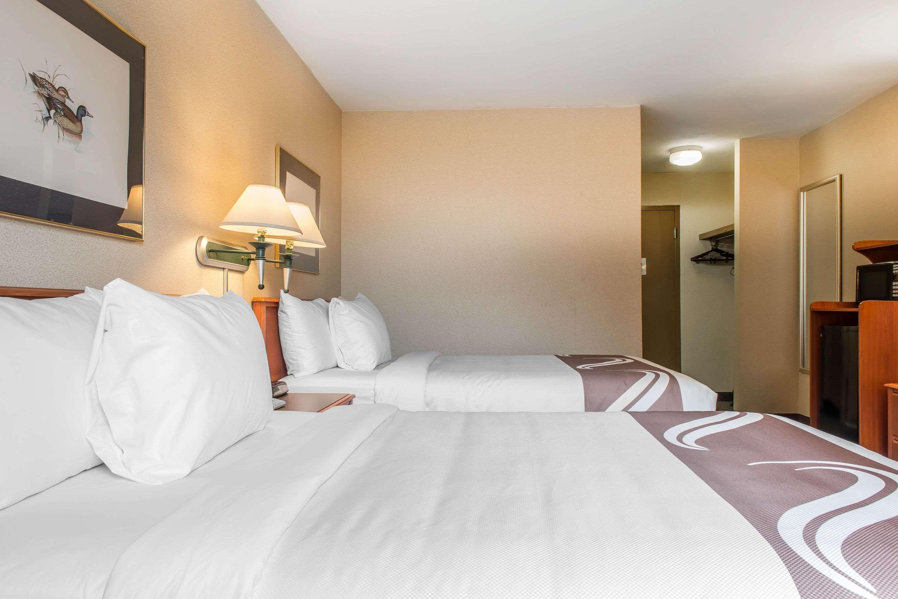 Quality Inn Hermitage Exterior photo