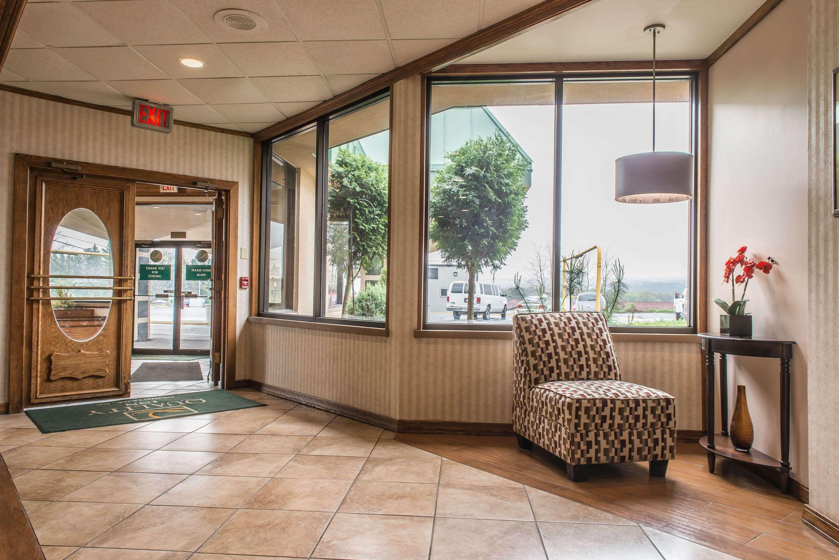 Quality Inn Hermitage Exterior photo
